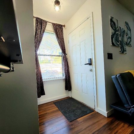 Hi-Tek-Duplex A-Two 75In 4K Led Villa Charleston Luaran gambar