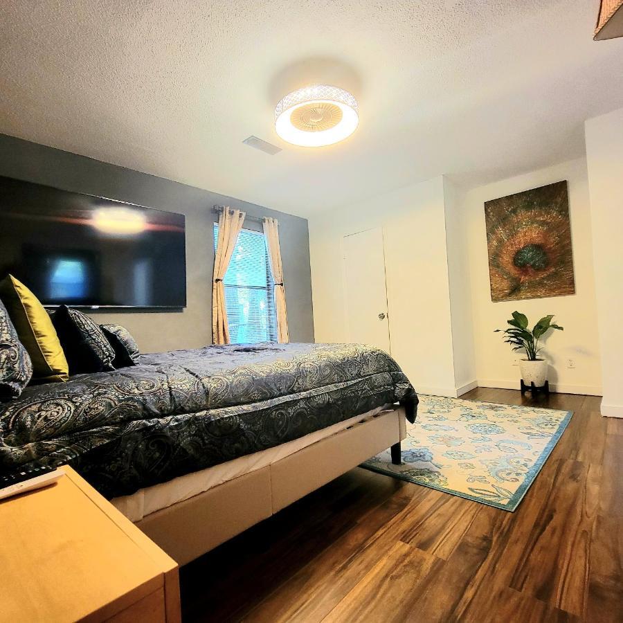 Hi-Tek-Duplex A-Two 75In 4K Led Villa Charleston Luaran gambar