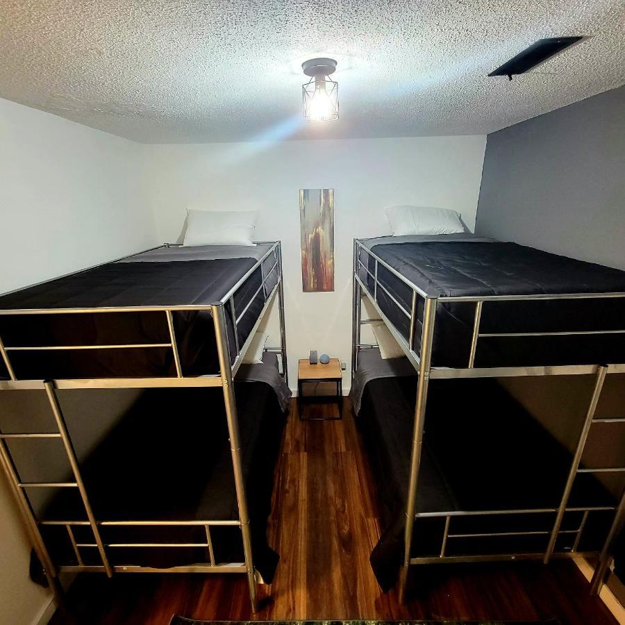 Hi-Tek-Duplex A-Two 75In 4K Led Villa Charleston Luaran gambar