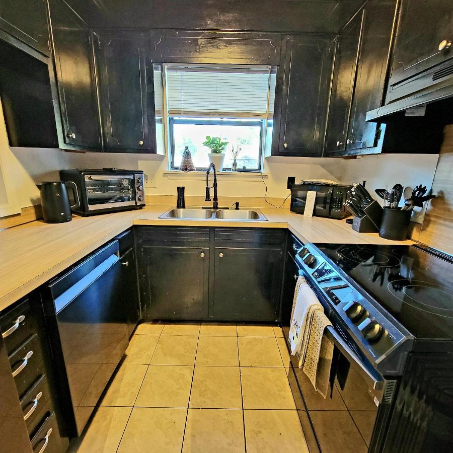 Hi-Tek-Duplex A-Two 75In 4K Led Villa Charleston Luaran gambar